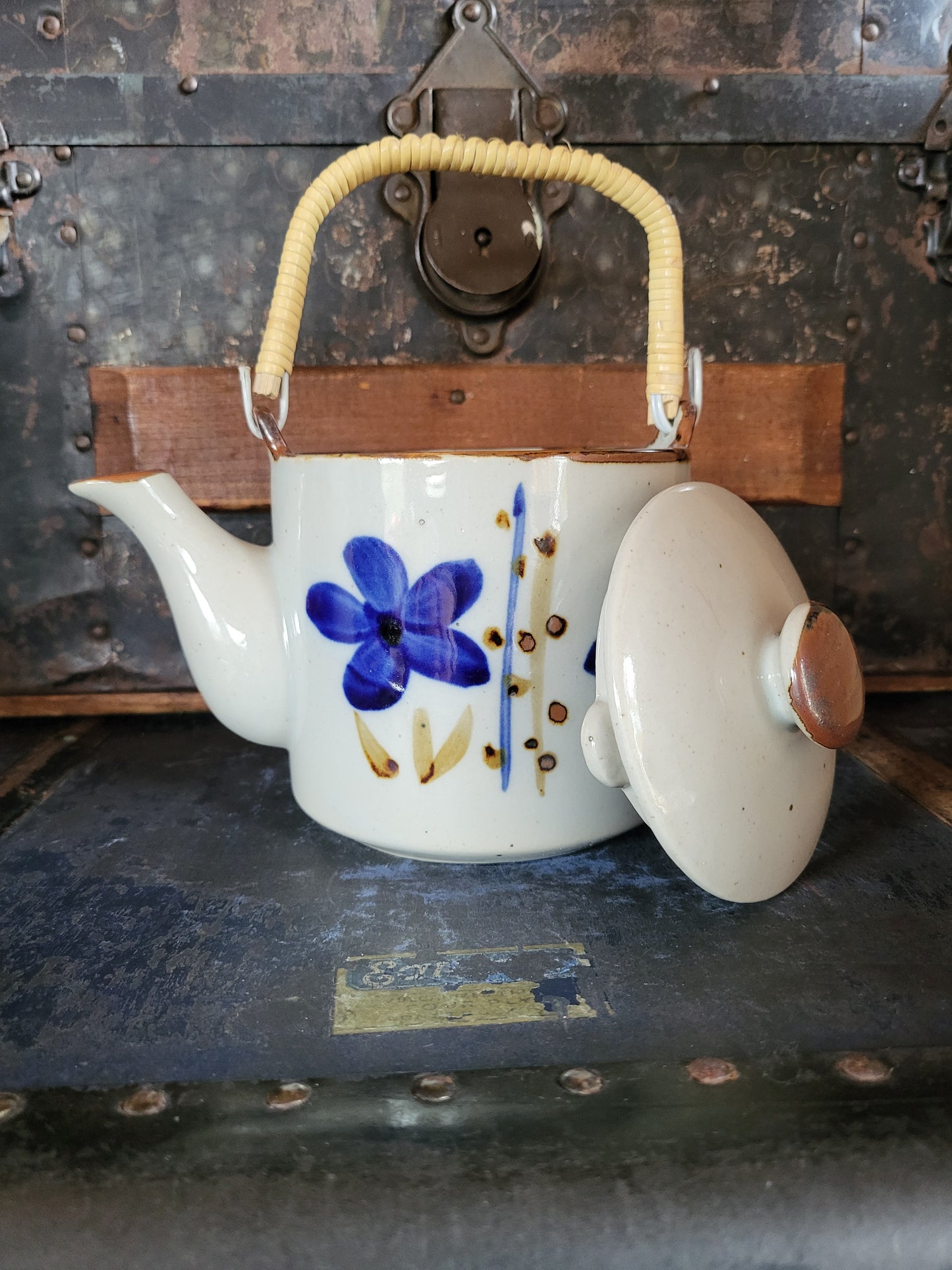 Vintage Oriental Ceramic Tea Set