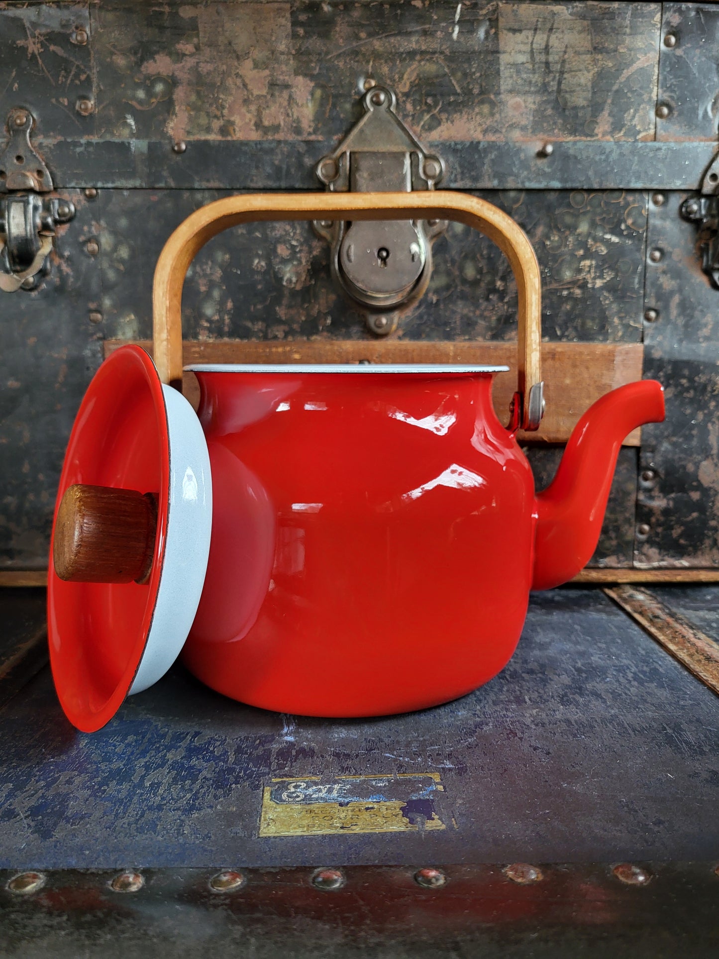 Vintage Red Enamel Teapot with Teak Wood