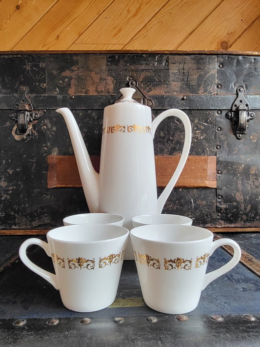 Vintage Royal Tuscon Tea Set