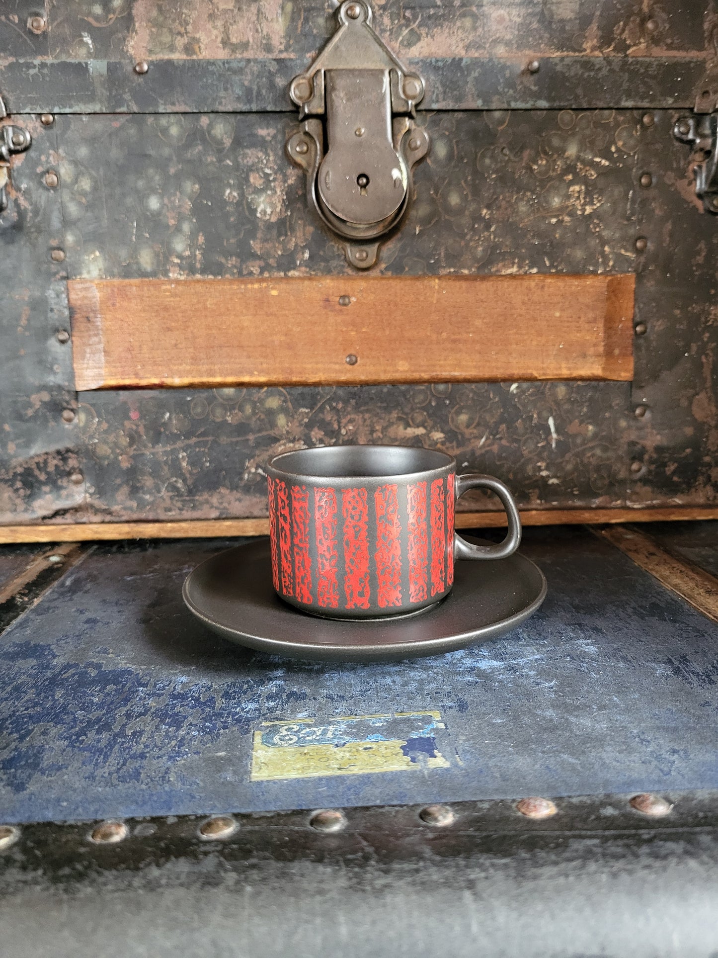 Melitta Mid Century Modern Geometric Tea Set for Four