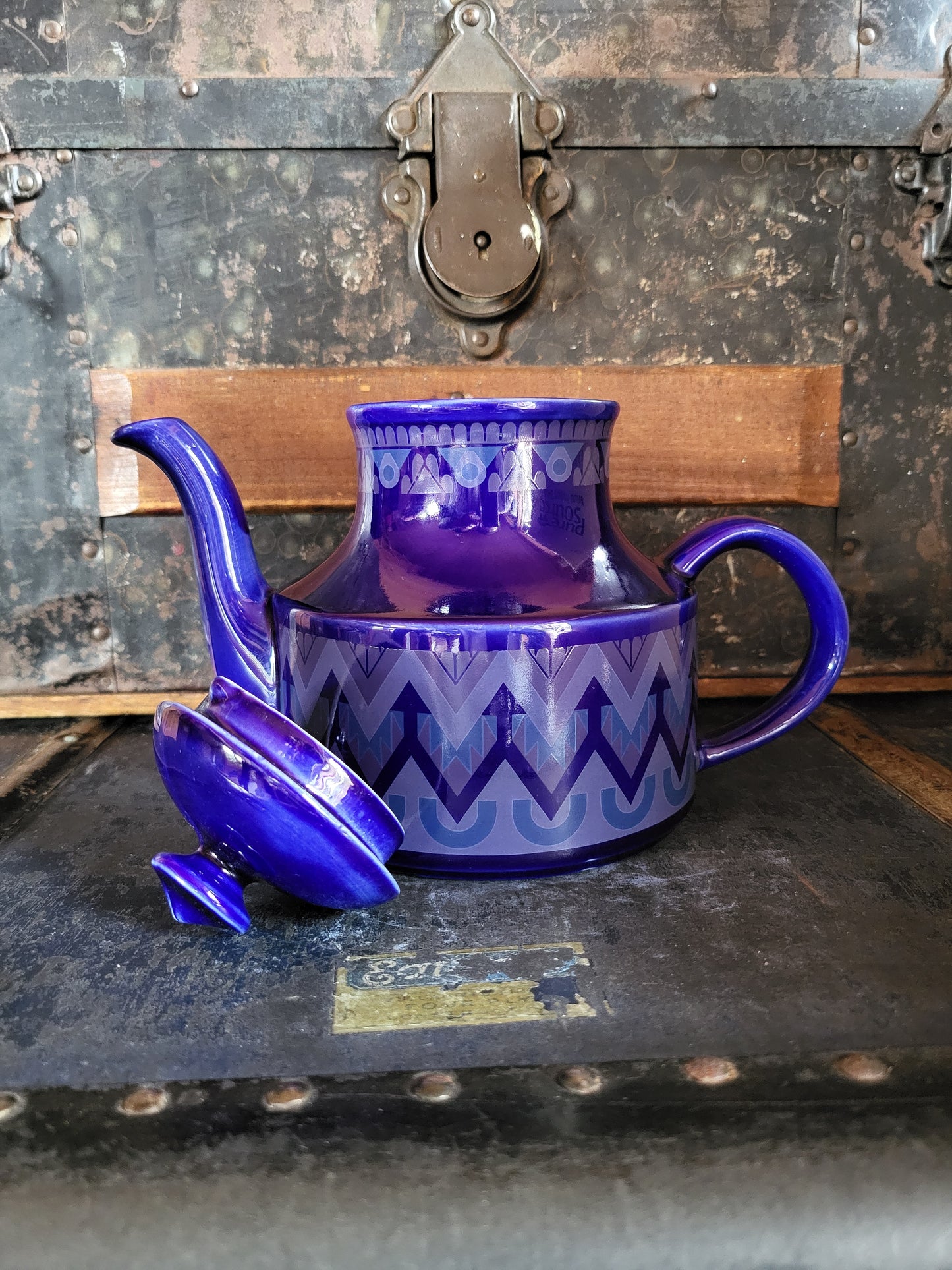 Vintage Arthur Wood Teapot