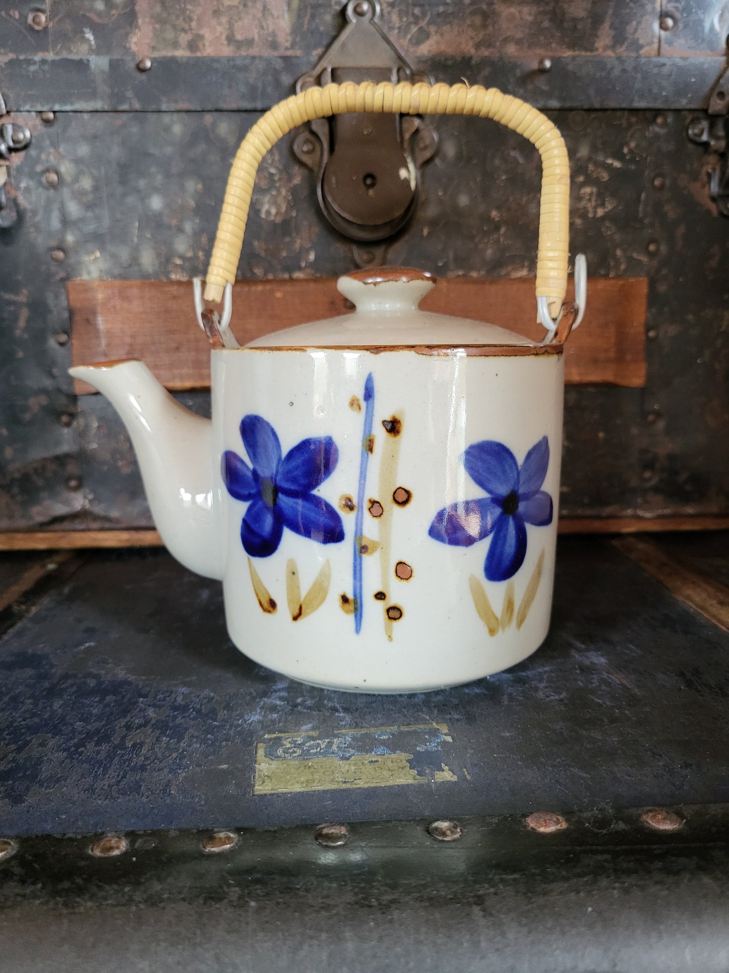 Vintage Oriental Ceramic Tea Set