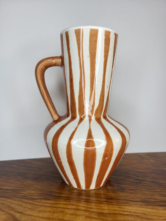 Bud Vase Jug